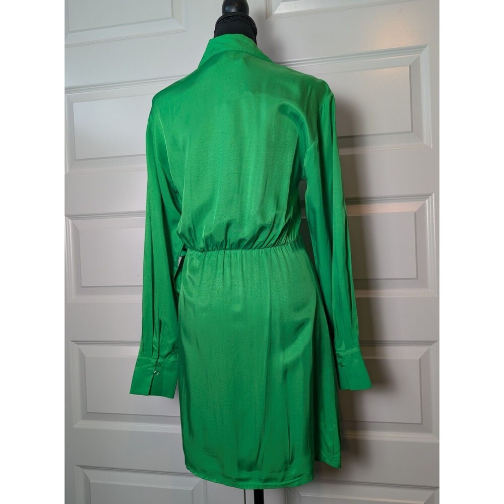 NWT H&M Size XS Wrap Dress Long Sleeve Kelly Green Viscose Satin Cocktail Chic - Picture 4 of 12